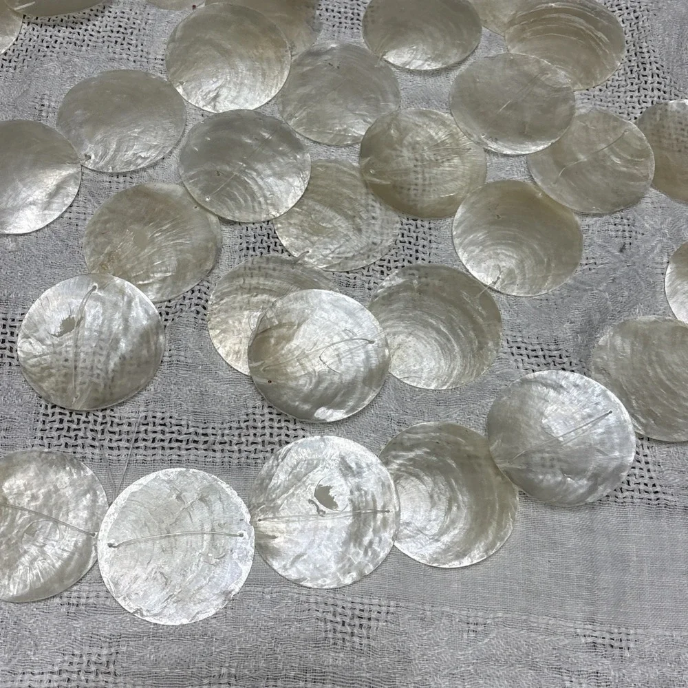 45 Pre Strung Capiz Shells White Round 2